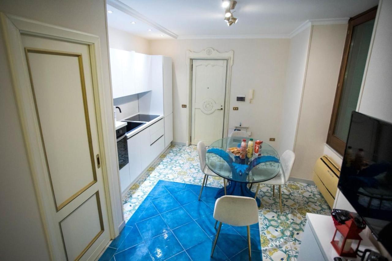 Hause Naty Spaccanapoli Daire Dış mekan fotoğraf